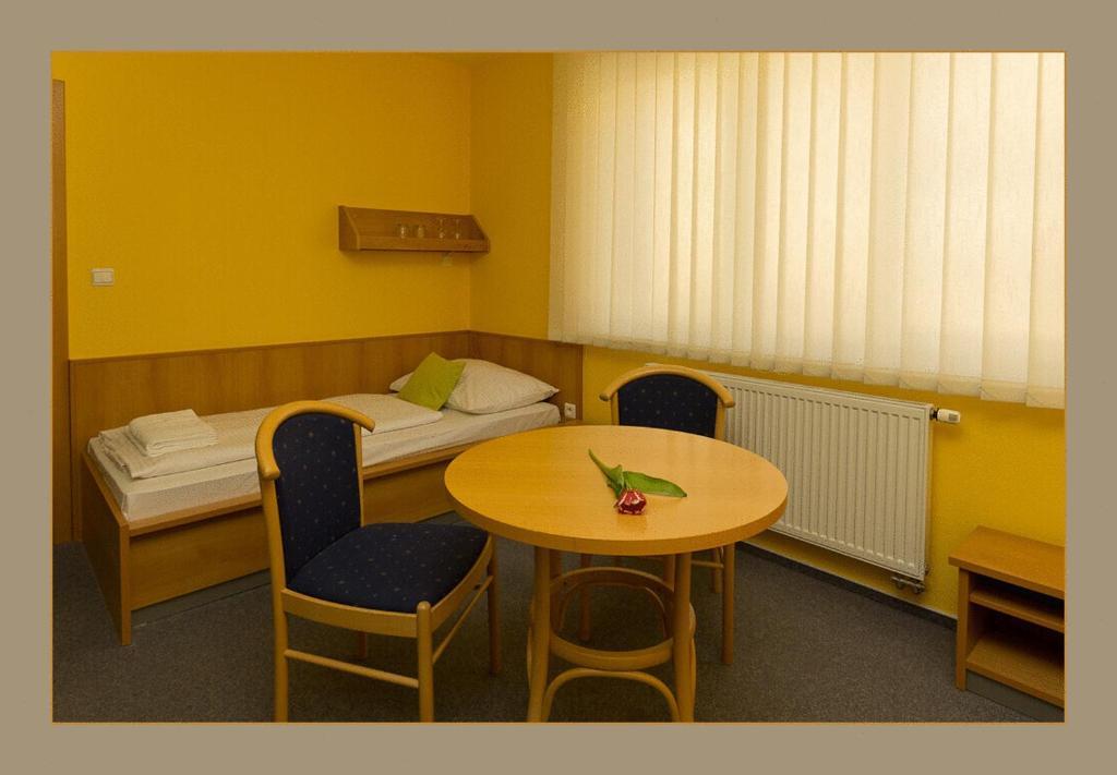 Hotel Imos Břeclav Værelse billede